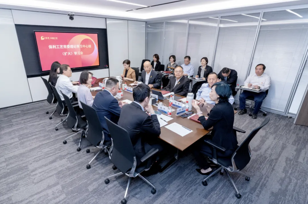 2467fe00cbc84de49261b9514e682fbb